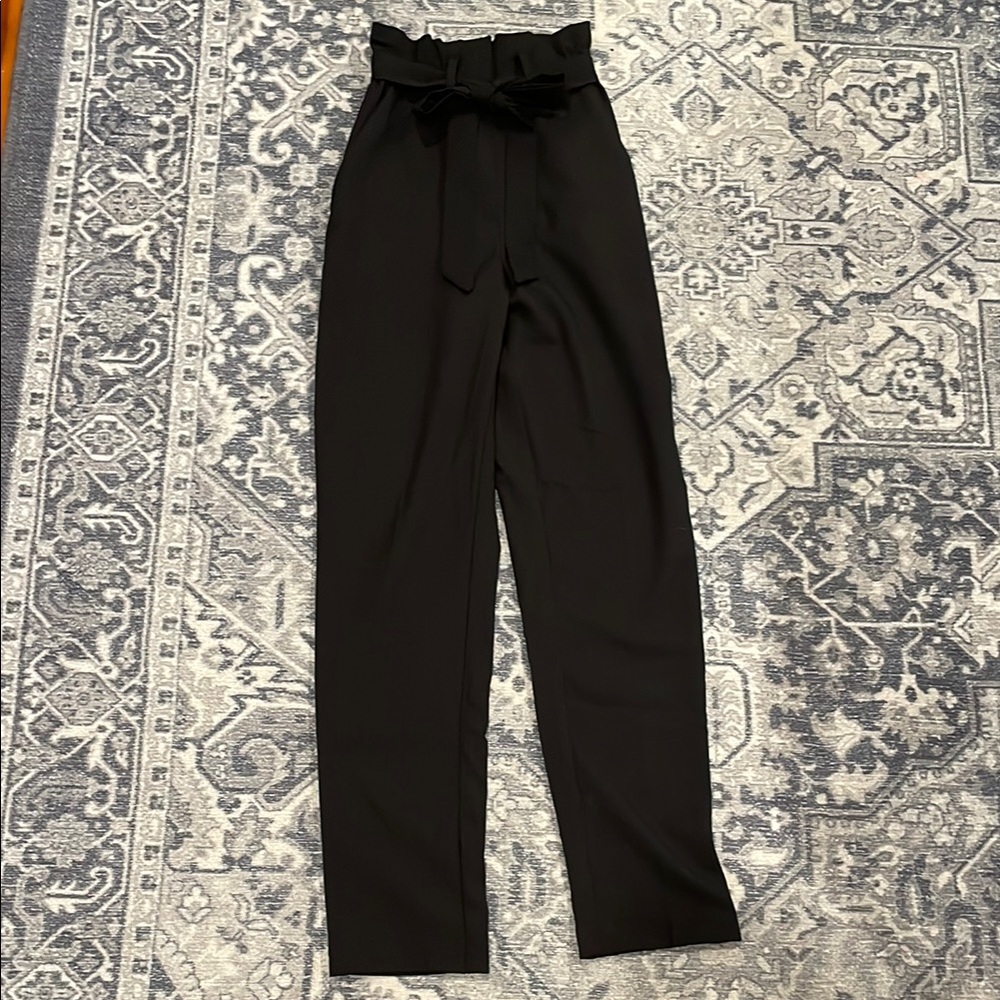 H&M Black High-Waisted Pants Size 0
